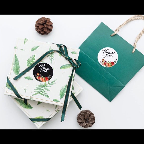 500 roll floral stickers THANK YOU posh packages - Picture 7 of 8